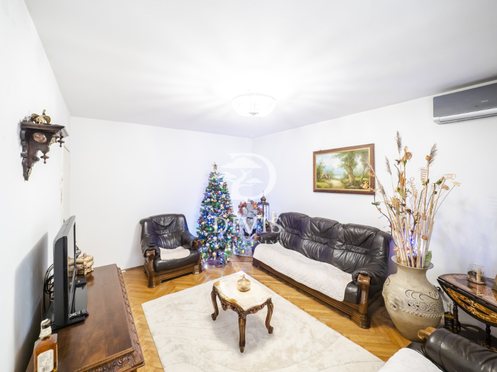 Slika 9 - Ugrinovačka, Troiposoban stan na prodaju, 82m2, 229.900€